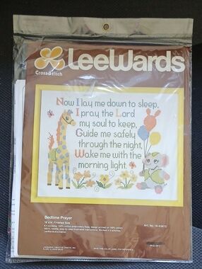 LeeWards Cross Stitch Bedtime Prayer Kit Giraffe Baby Elephant